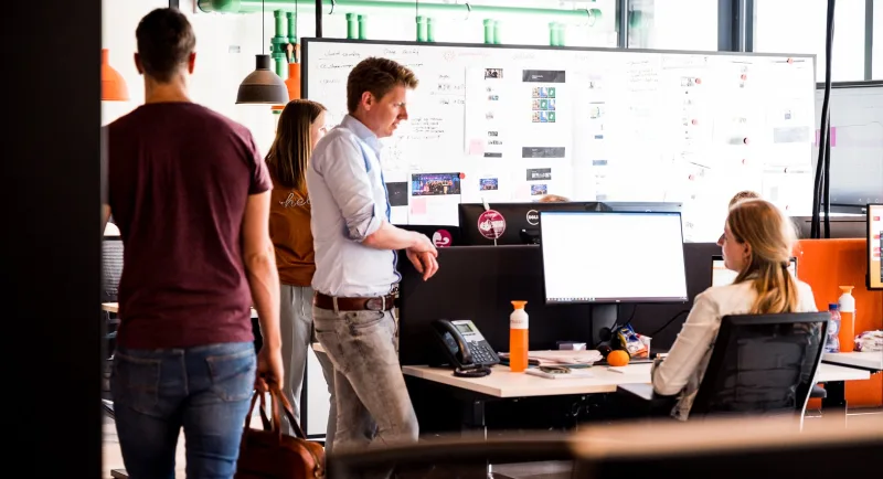 Adwise : Your Digital Brain